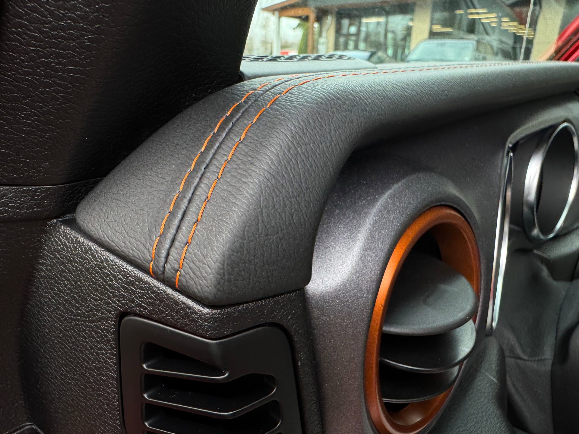 Used 2021 Jeep Gladiator Mojave w/ Uconnect 4C Nav & Sound Group image 51