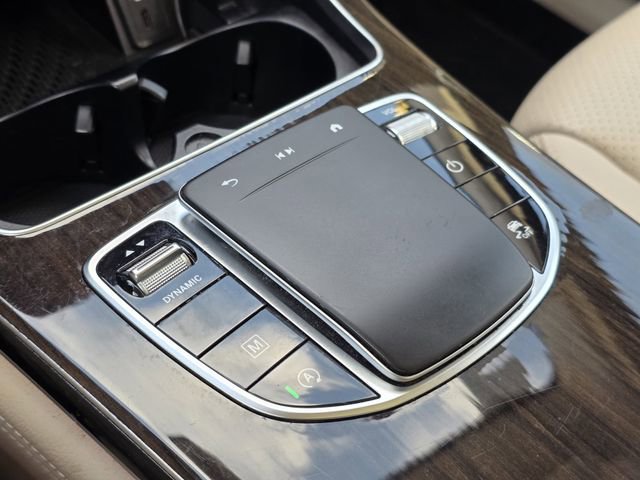 Used 2020 Mercedes-Benz GLC 300 image 15