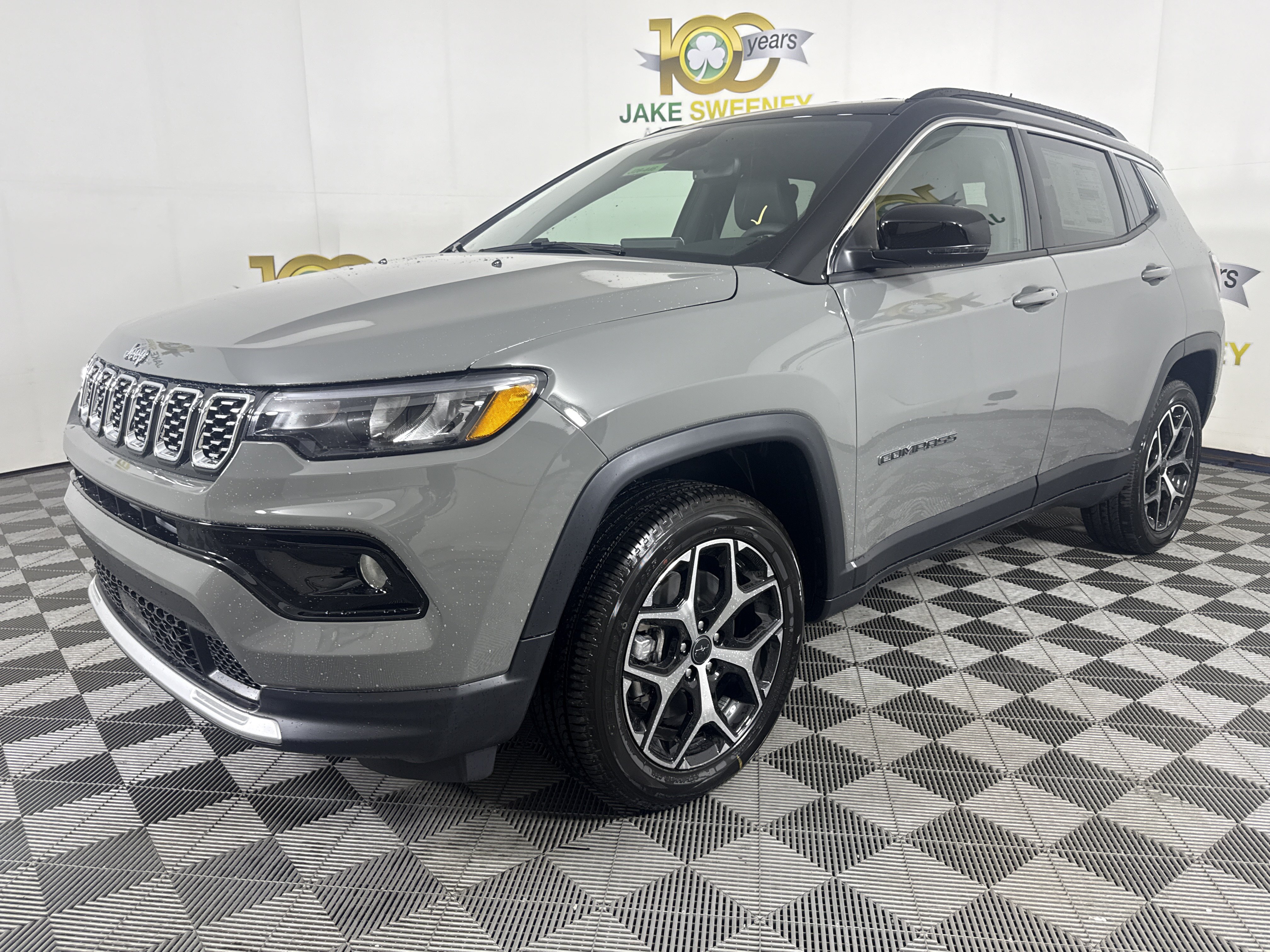 New 2026 Jeep Compass Limited AWD/4WD image 4