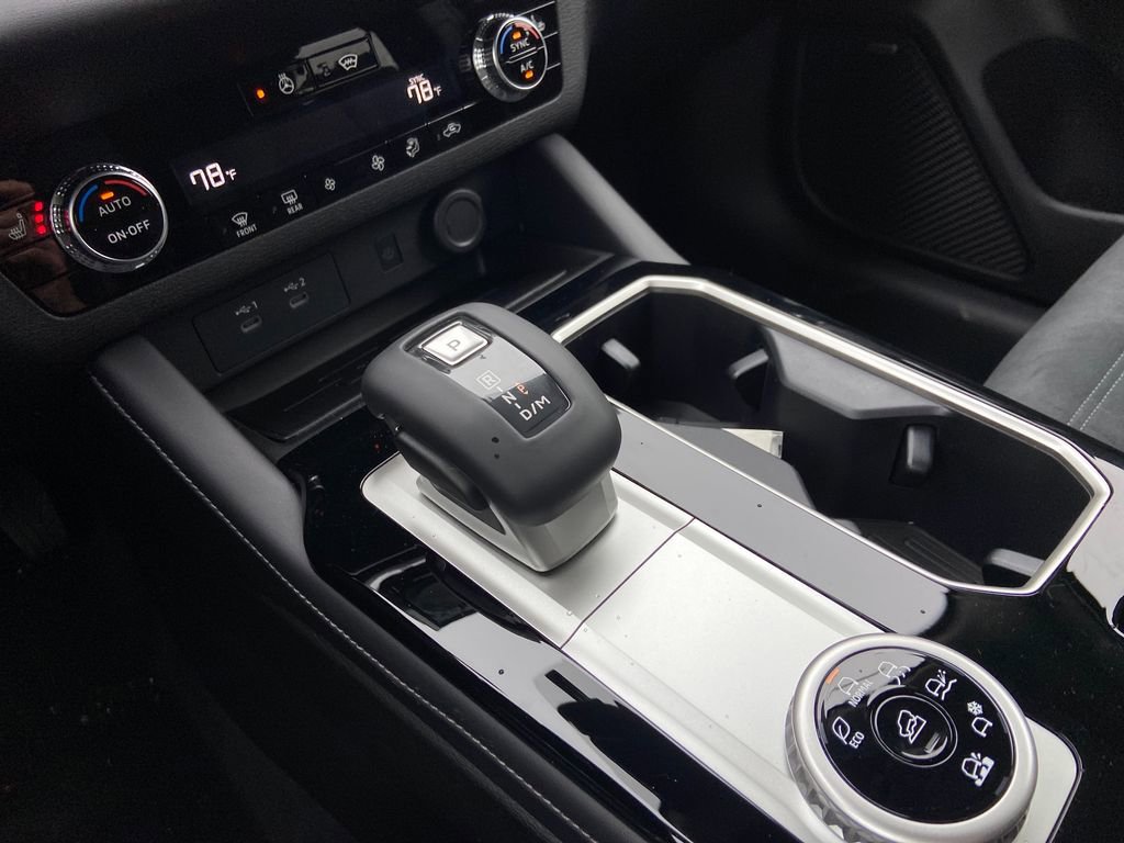 New 2026 Mitsubishi Outlander SE image 35