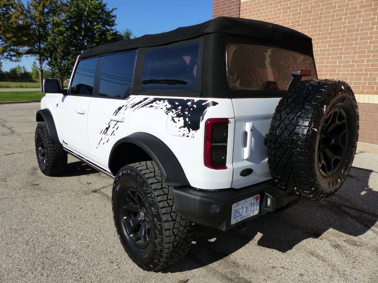 Used 2025 Ford Bronco Outer Banks AWD/4WD image 7