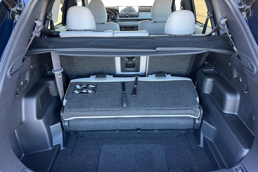 New 2026 Mitsubishi Outlander SEL FWD image 16