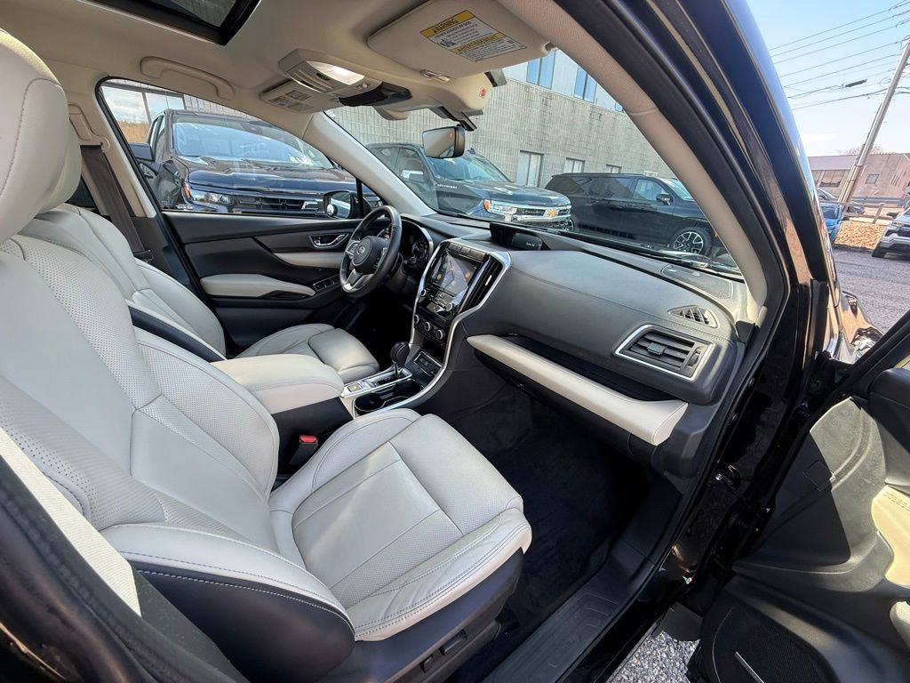 Used 2022 Subaru Ascent Limited w/ Technology Package image 22