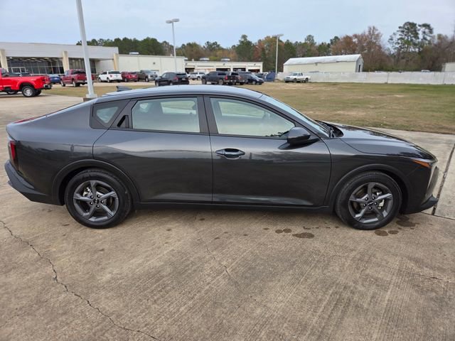 Used 2025 Kia K4 LXS image 8