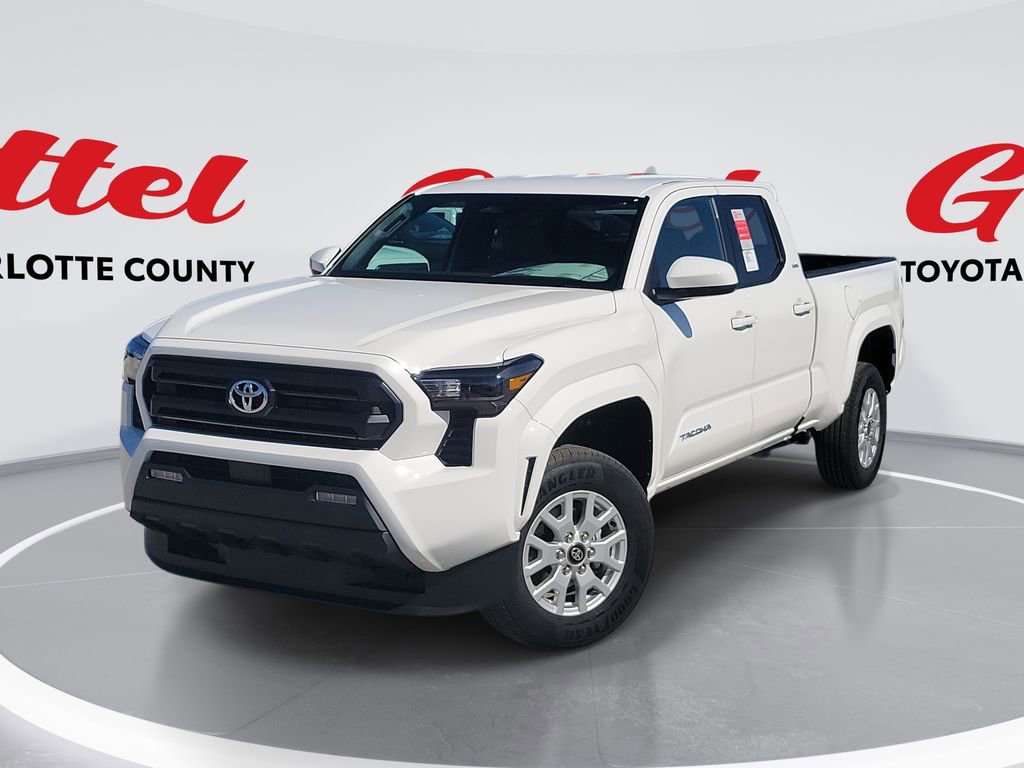 New 2025 Toyota Tacoma SR5