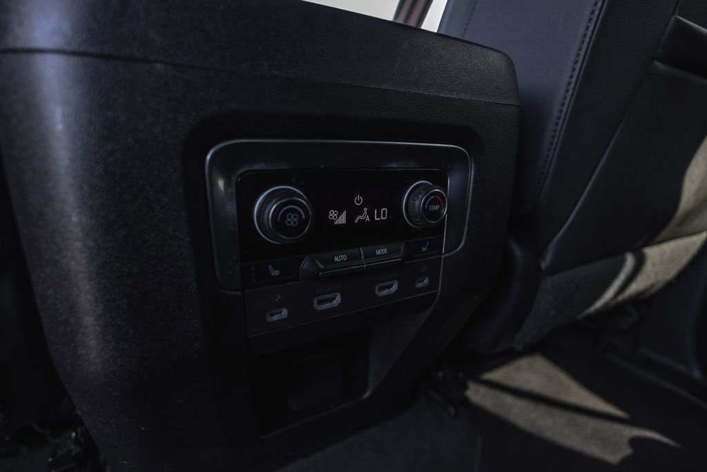 Used 2022 Chevrolet Tahoe RST w/ Sport Performance Package AWD/4WD image 37