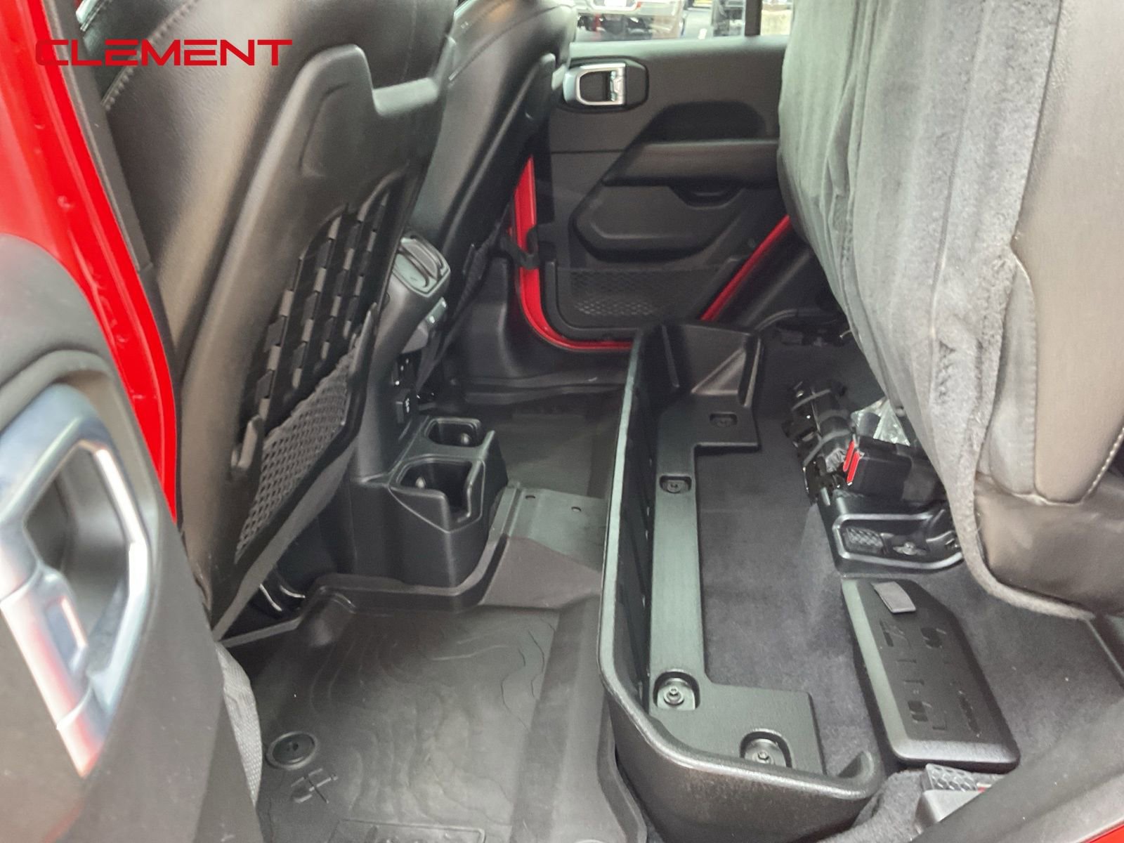 Used 2021 Jeep Gladiator Rubicon w/ Uconnect 4C Nav & Sound Group image 24