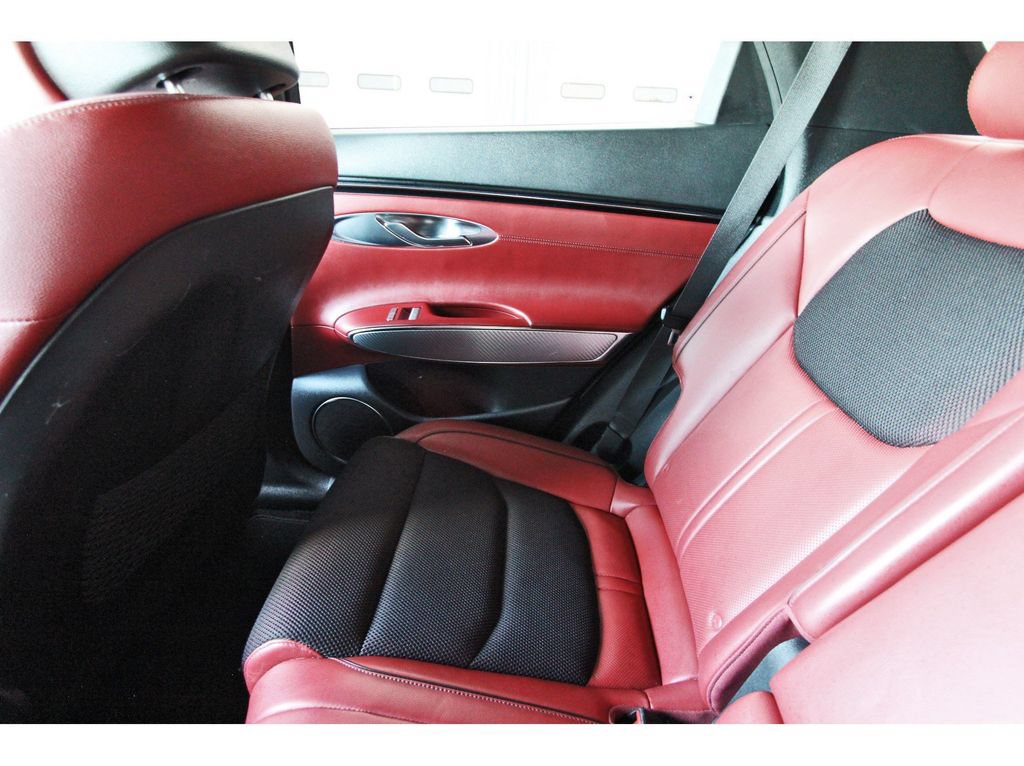 Used 2022 Genesis GV70 3.5T Sport AWD/4WD image 13