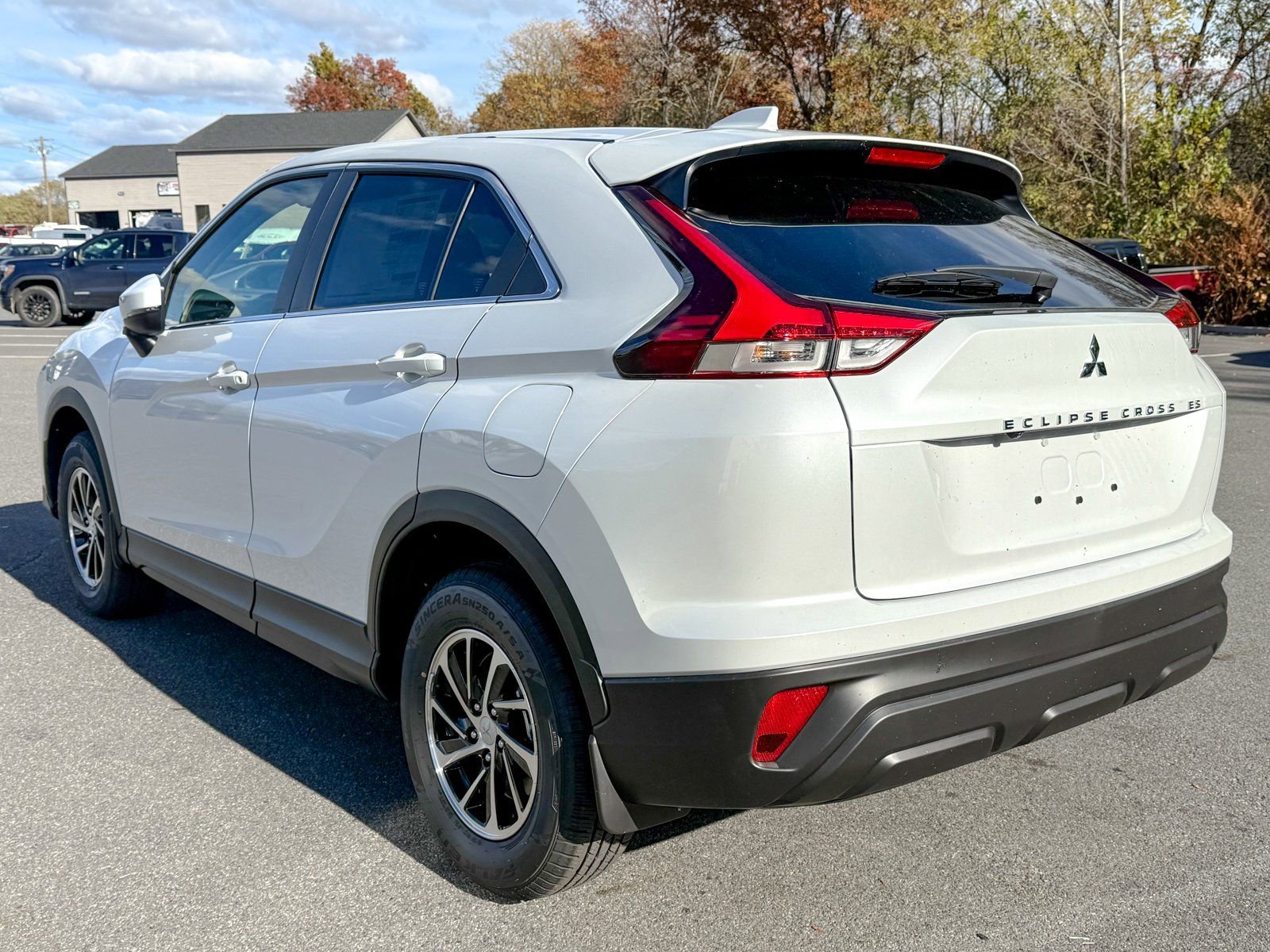 New 2026 Mitsubishi Eclipse Cross ES image 5