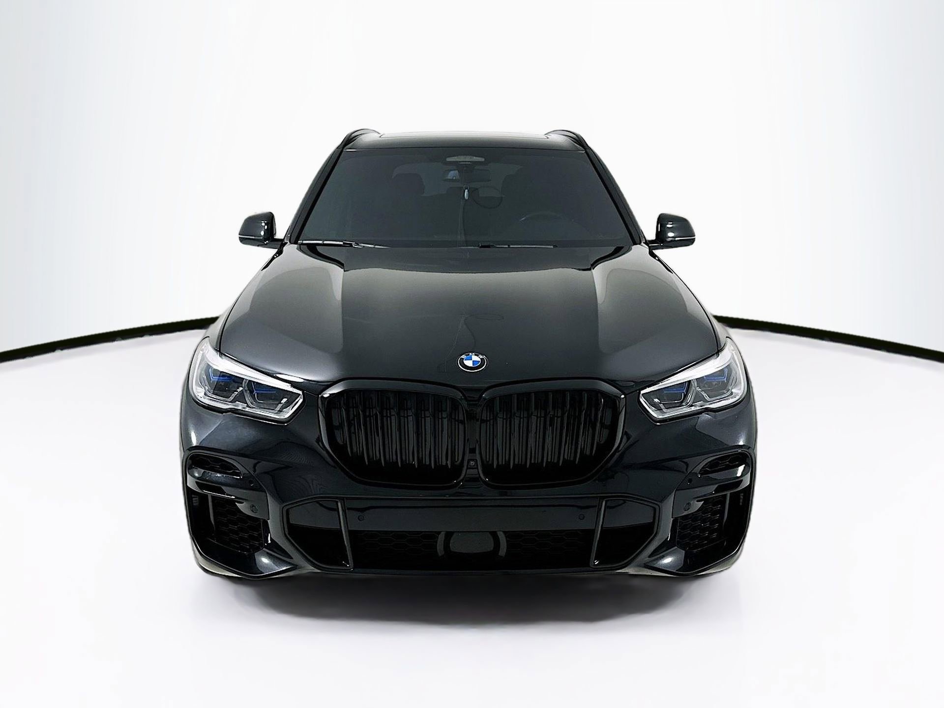 Used 2023 BMW X5 M50i w/ Executive Package image 2