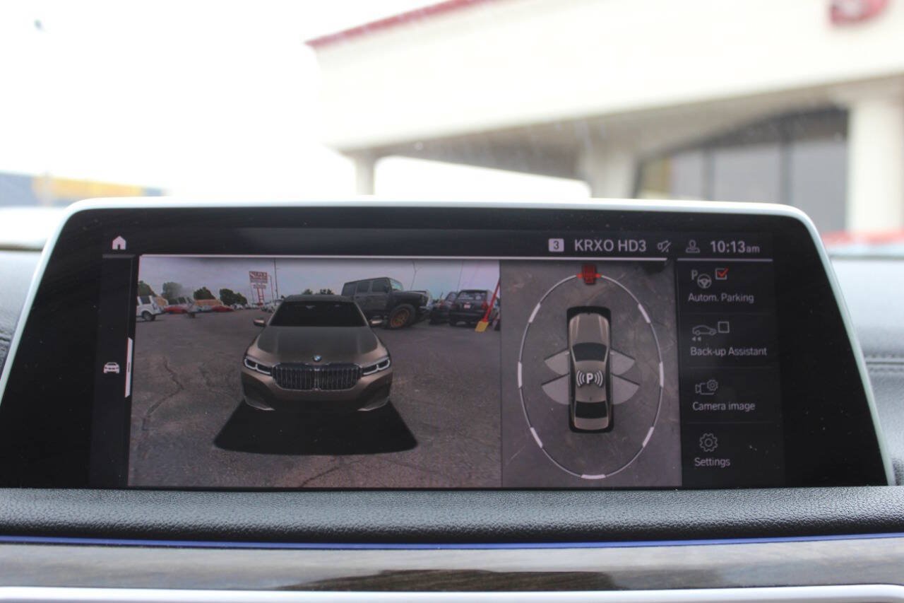 Used 2022 BMW 740i xDrive AWD/4WD image 40