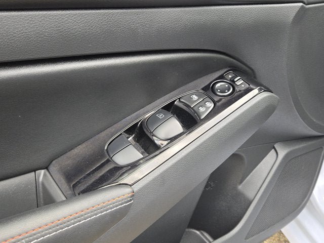 Used 2024 Nissan Altima 2.5 SR w/ SR Premium Package FWD image 19