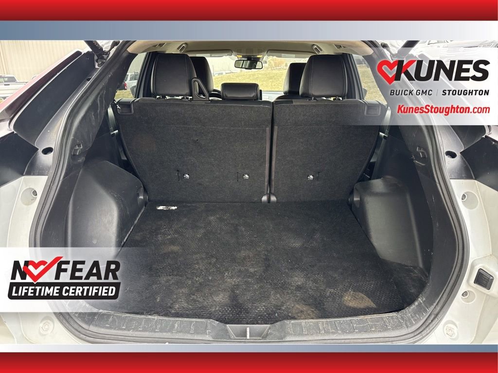 Used 2024 Mitsubishi Eclipse Cross SE image 15