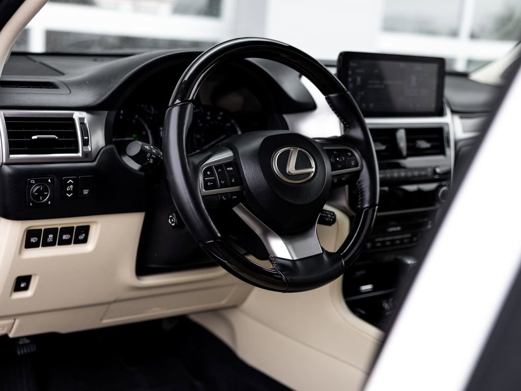 Used 2023 Lexus GX 460 Premium image 13