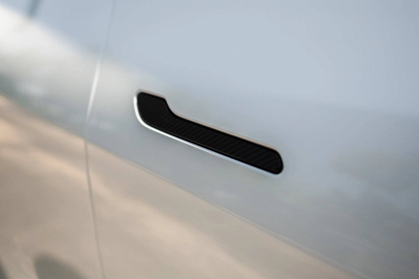 Used 2024 Tesla Model Y 2WD image 5
