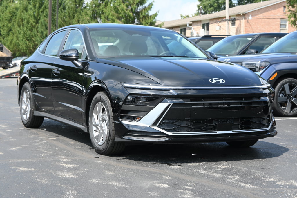 New 2026 Hyundai Sonata SE