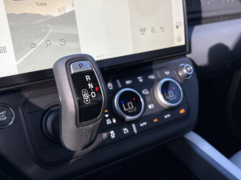 New 2026 Land Rover Defender 110 S AWD/4WD image 28