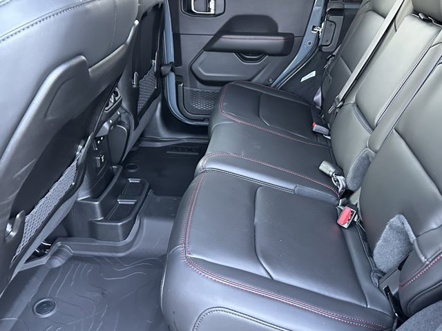 New 2026 Jeep Wrangler Unlimited Rubicon AWD/4WD image 19