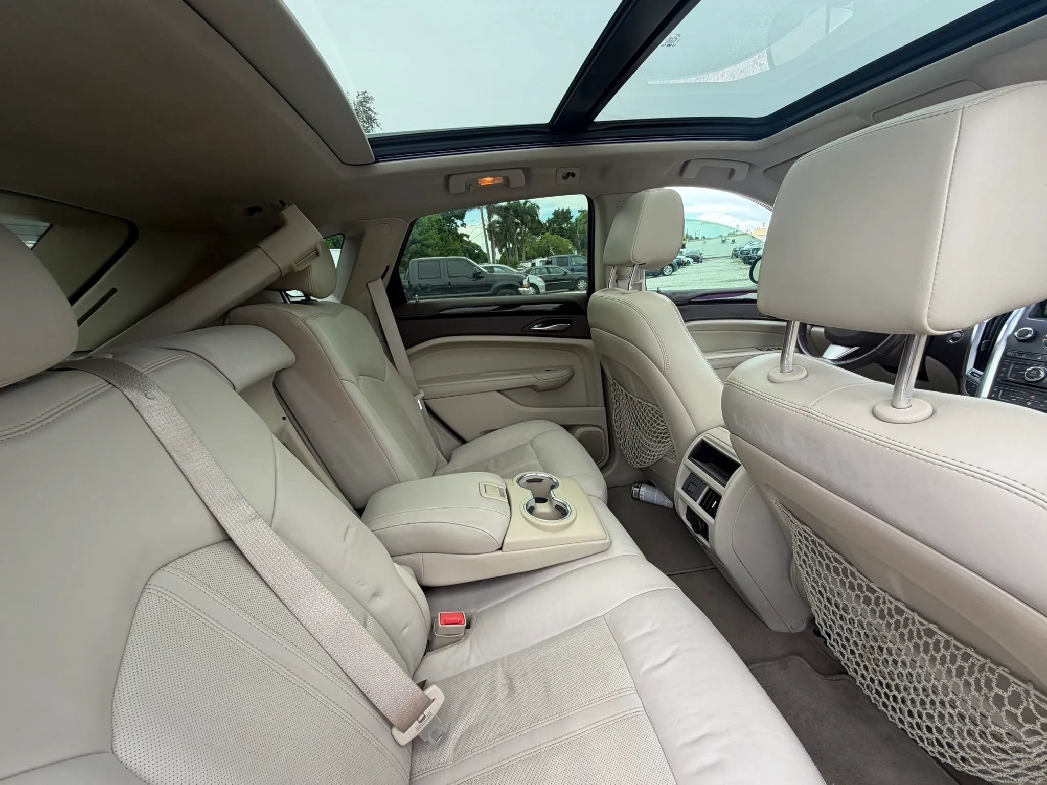 Used 2011 Cadillac SRX Luxury FWD image 9