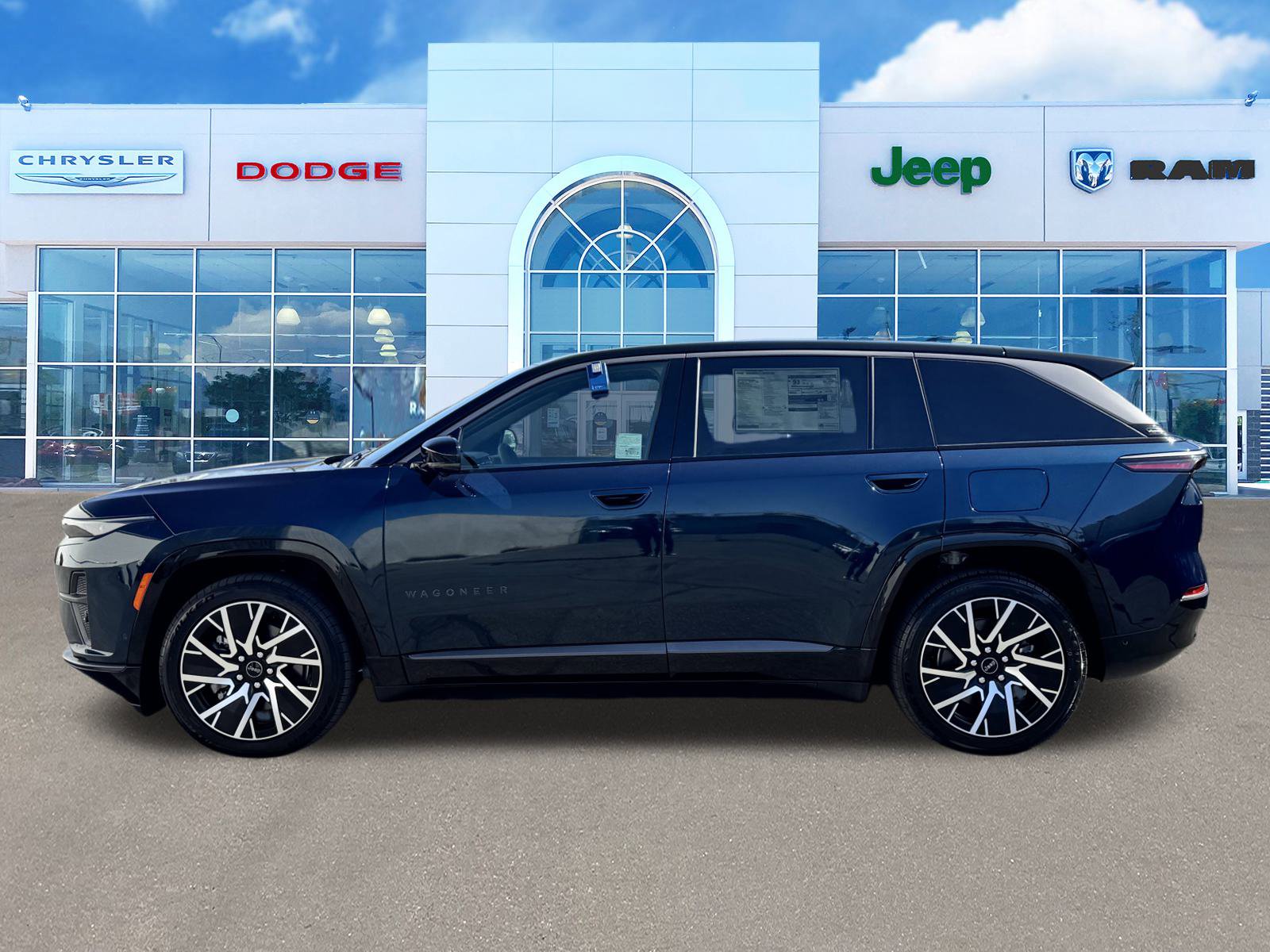 New 2025 Jeep Wagoneer Limited image 5