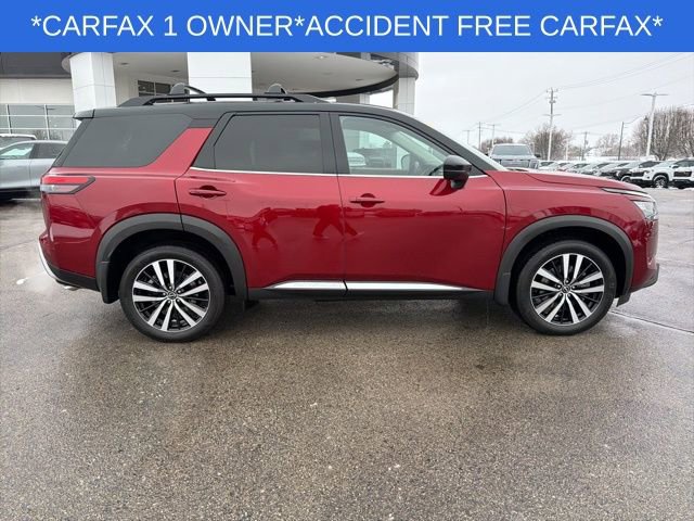 Used 2025 Nissan Pathfinder Platinum image 13