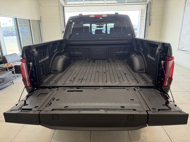 New 2025 Ford F150 Lariat image 6