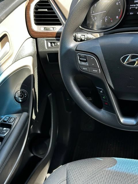 Used 2018 Hyundai Santa Fe Sport w/ 2.4L Value Package 02 AWD/4WD image 26