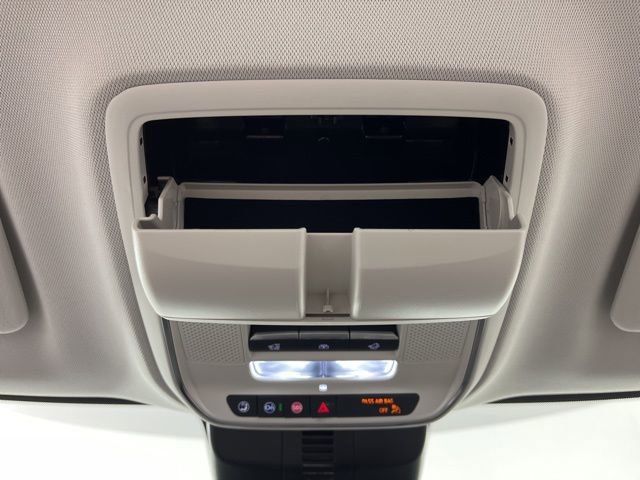 Used 2025 GMC Acadia Denali w/ Super Cruise Package image 35