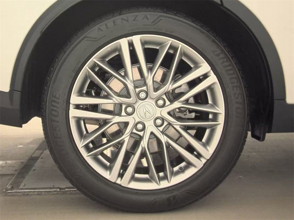 Used 2023 Acura MDX SH-AWD w/ Advance Package image 12