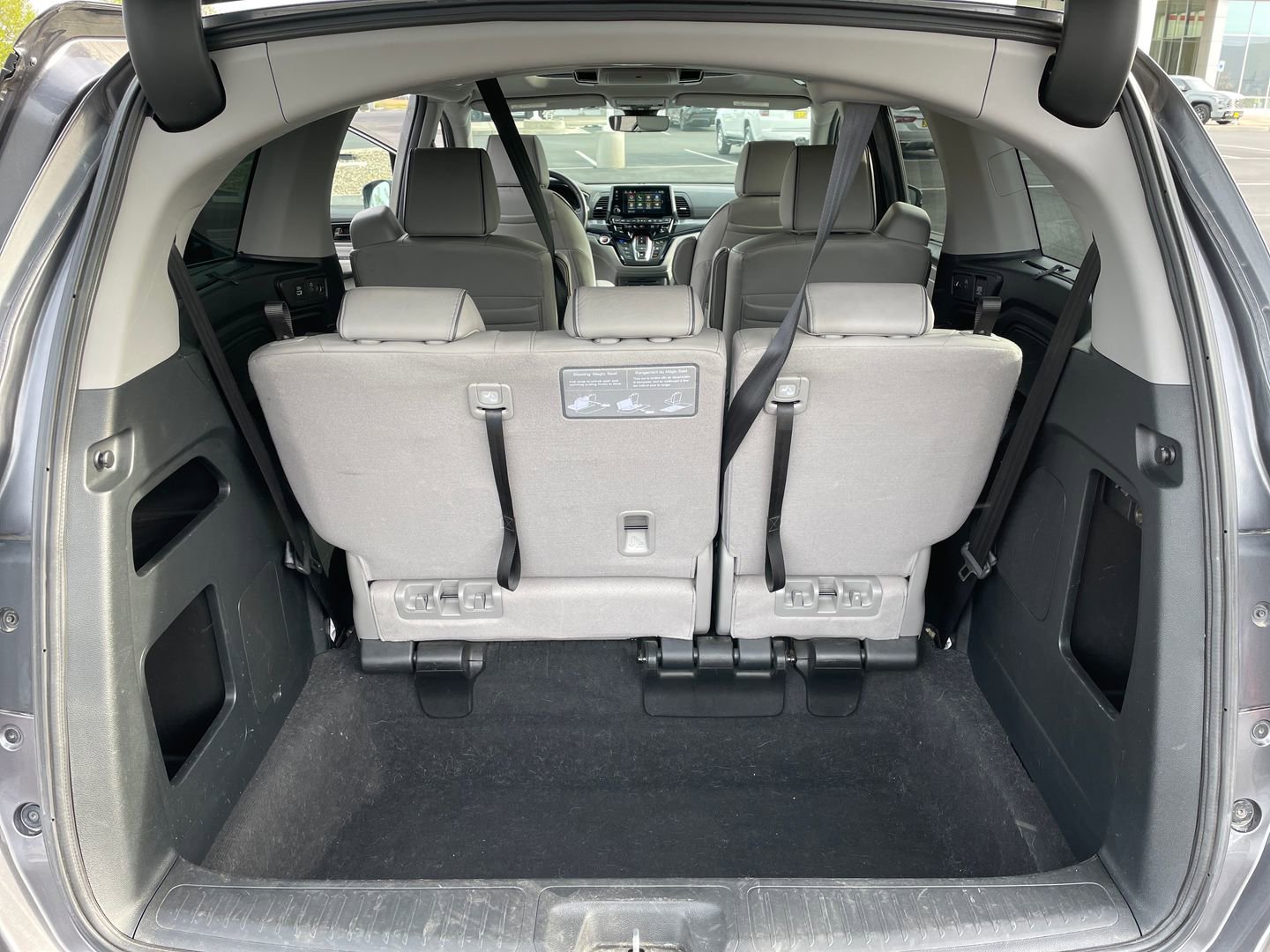 Used 2023 Honda Odyssey Elite image 11