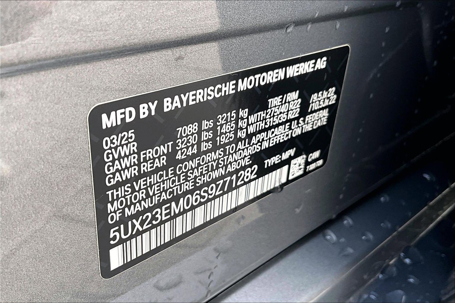 Used 2025 BMW X7 xDrive40i w/ M Sport Package image 36