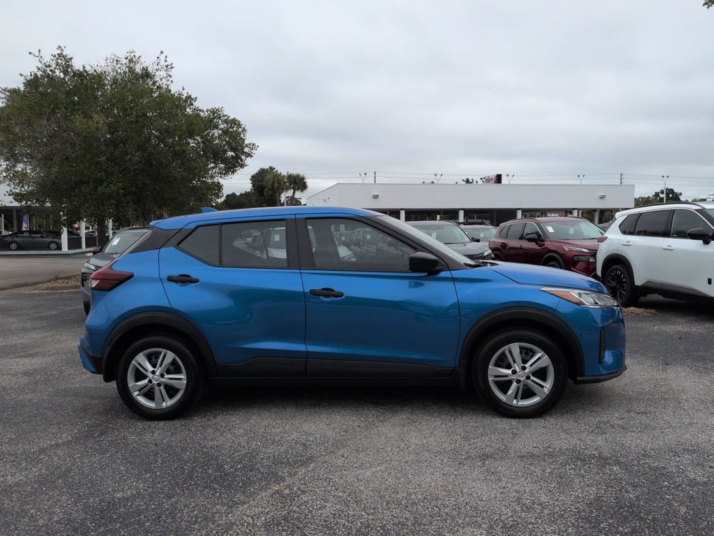 Certified 2024 Nissan Kicks S FWD image 3