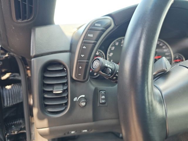 Used 2006 Chevrolet Corvette Convertible w/ Preferred Equipment Group image 31