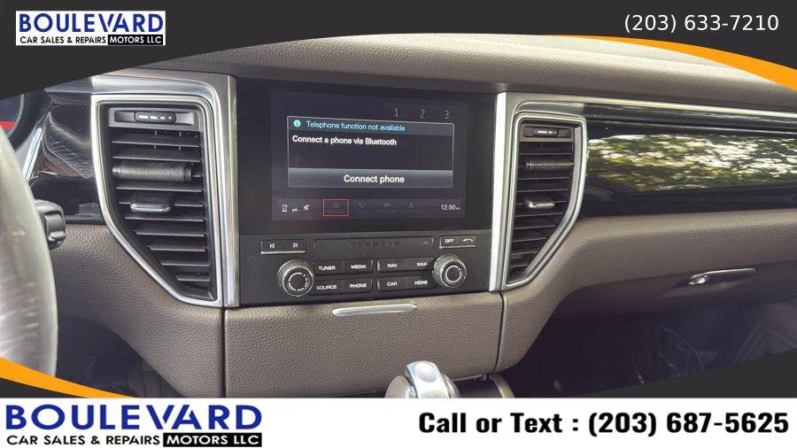 Used 2017 Porsche Macan S image 14