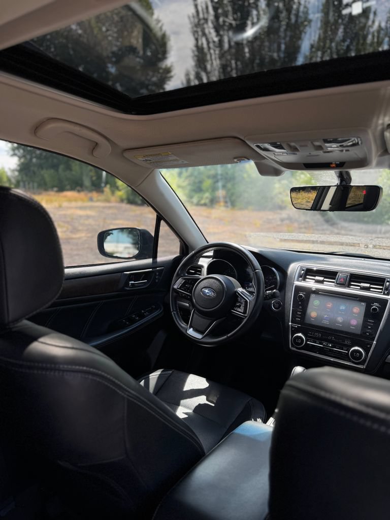 Used 2019 Subaru Outback 3.6R Limited AWD/4WD image 29