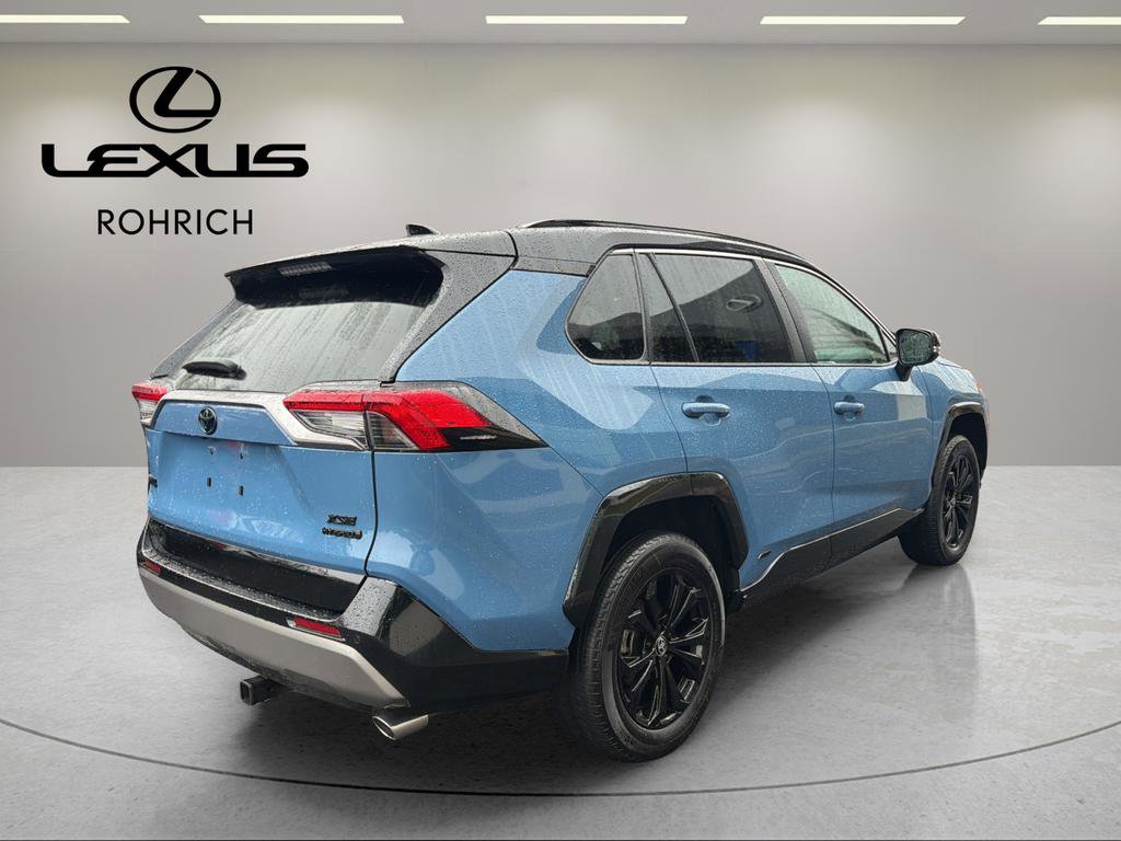 Used 2024 Toyota RAV4 XSE w/ Advanced Technology Package image 7
