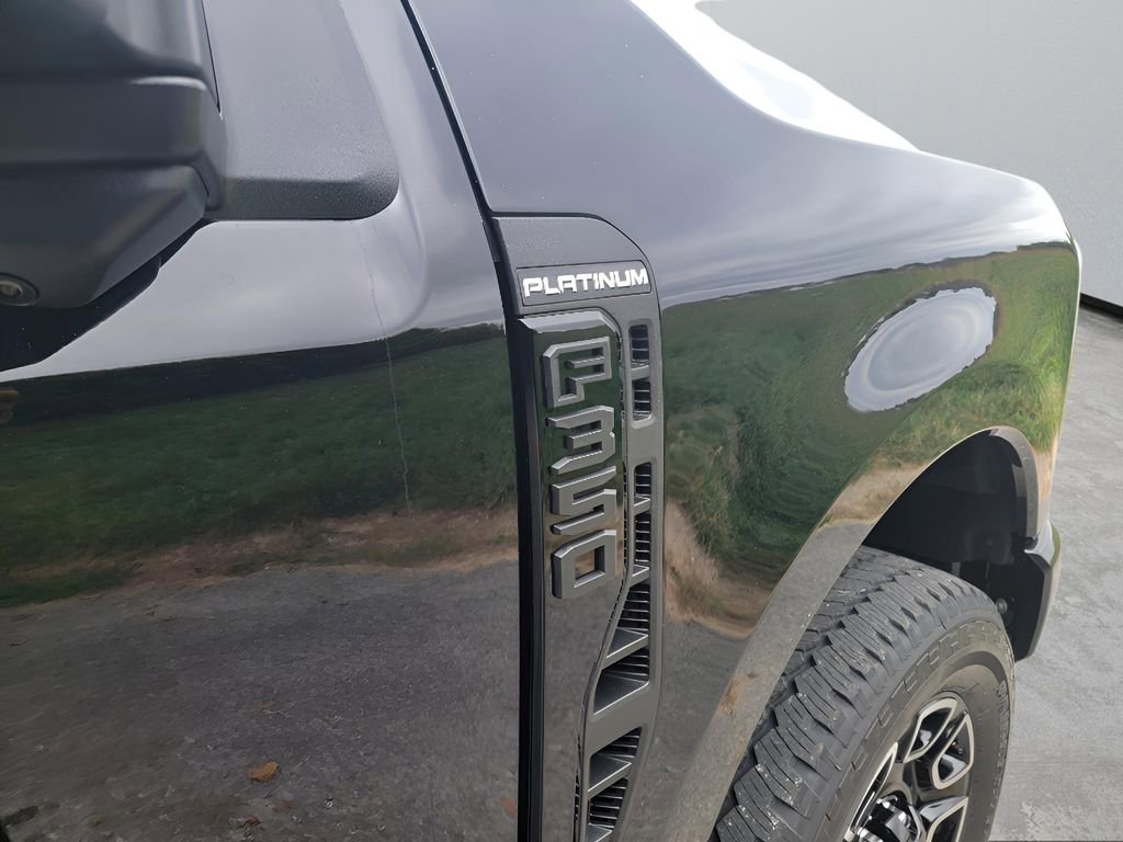 New 2026 Ford F350 Platinum AWD/4WD image 38