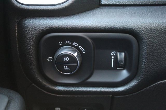 Used 2023 RAM 1500 Big Horn image 16