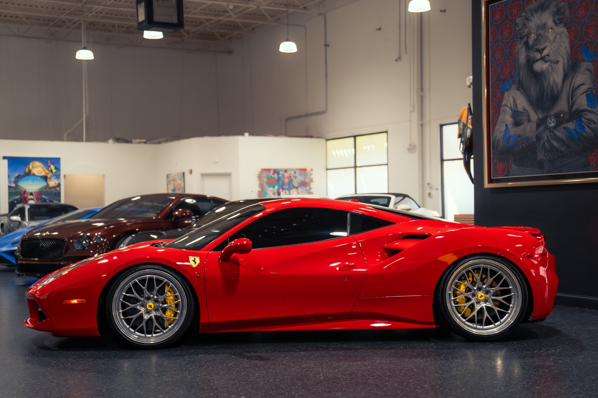 Used 2018 Ferrari 488 GTB RWD image 9