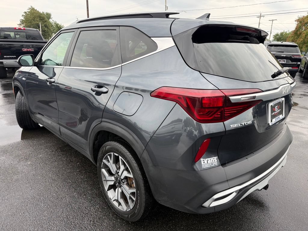 Used 2022 Kia Seltos EX AWD/4WD image 9