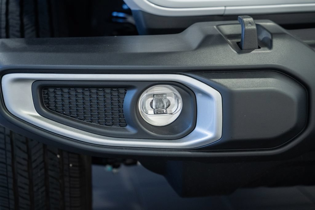 New 2026 Jeep Gladiator Sport AWD/4WD image 12