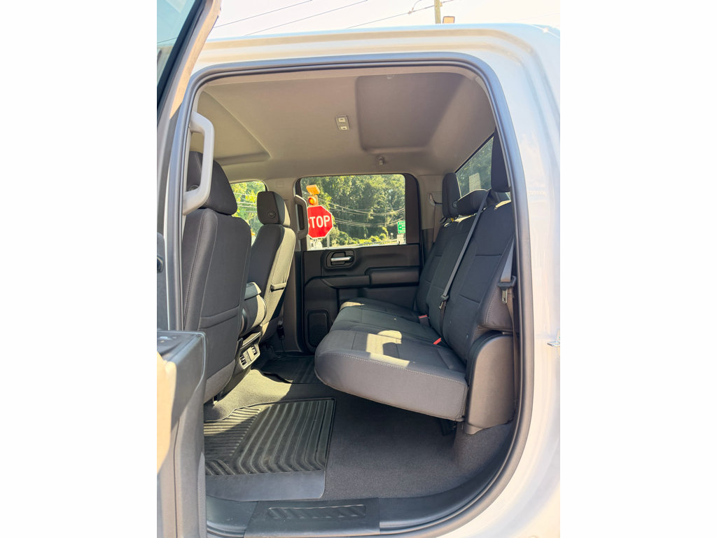 Used 2025 Chevrolet Silverado 2500 Custom w/ Custom Value Package AWD/4WD image 13