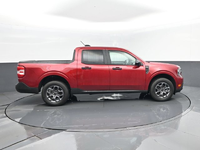 Used 2025 Ford Maverick XLT w/ XLT Luxury Package AWD/4WD image 4