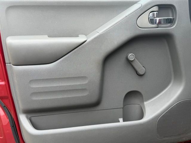 Used 2016 Nissan Frontier S image 14