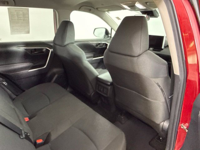 Certified 2023 Toyota RAV4 LE AWD/4WD image 24