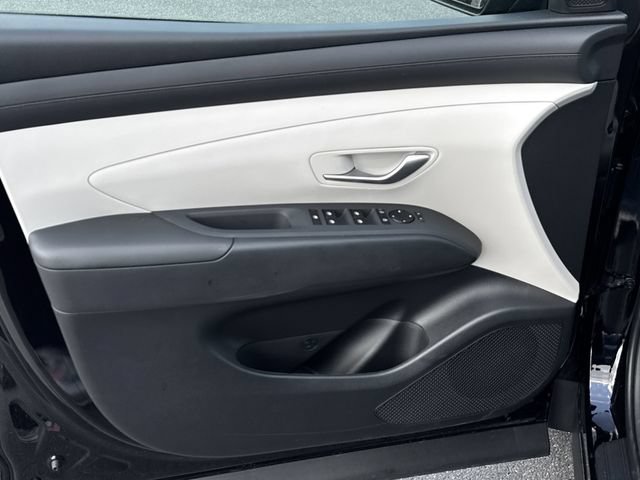 New 2026 Hyundai Tucson SE FWD image 12