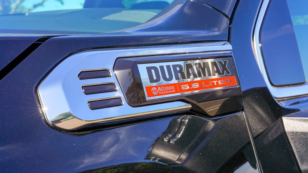 New 2026 GMC Sierra 2500 Denali w/ Denali Reserve Package AWD/4WD image 10
