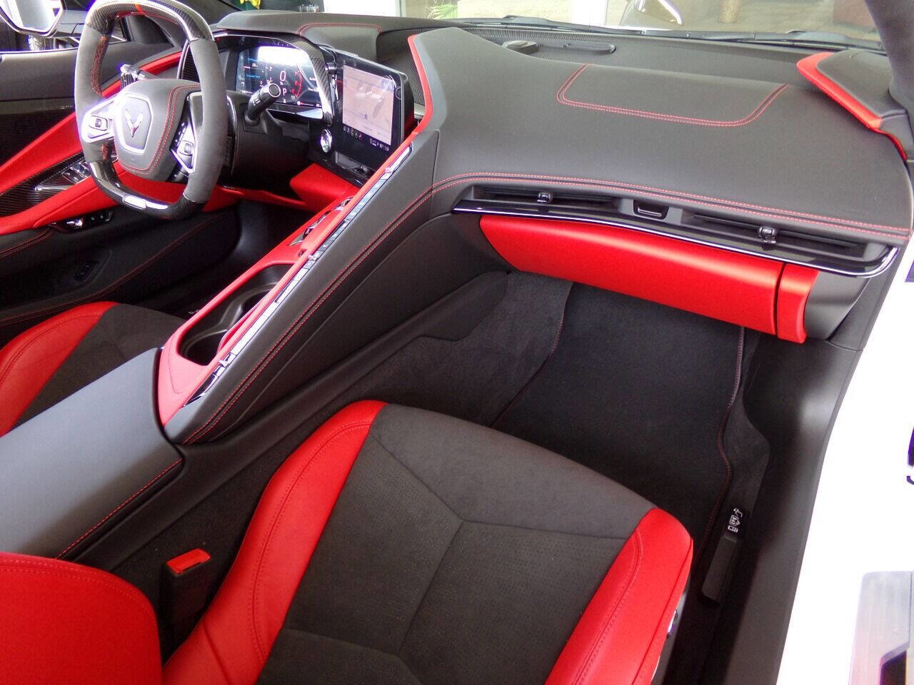 Used 2023 Chevrolet Corvette Z06 w/ 3LZ 70th Anniversary w/ Stealth Interior Trim Package image 21