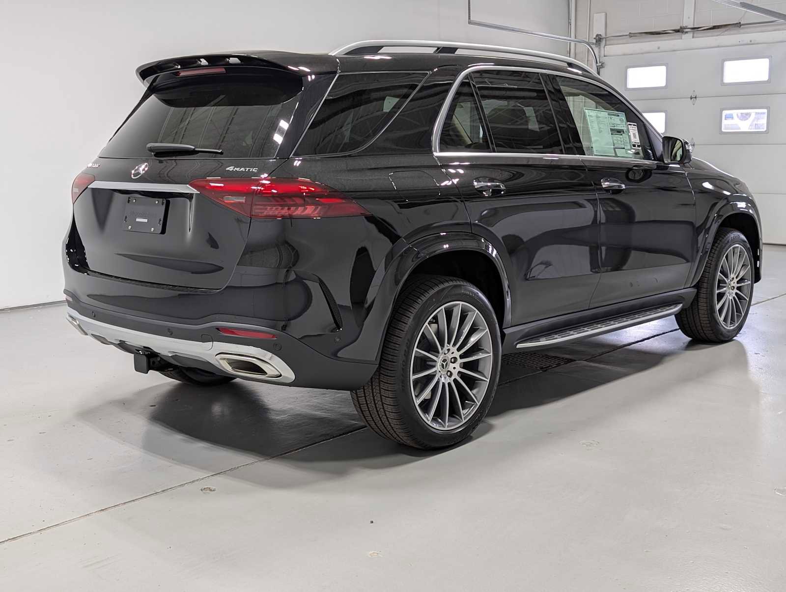 New 2026 Mercedes-Benz GLE 580 4MATIC image 7