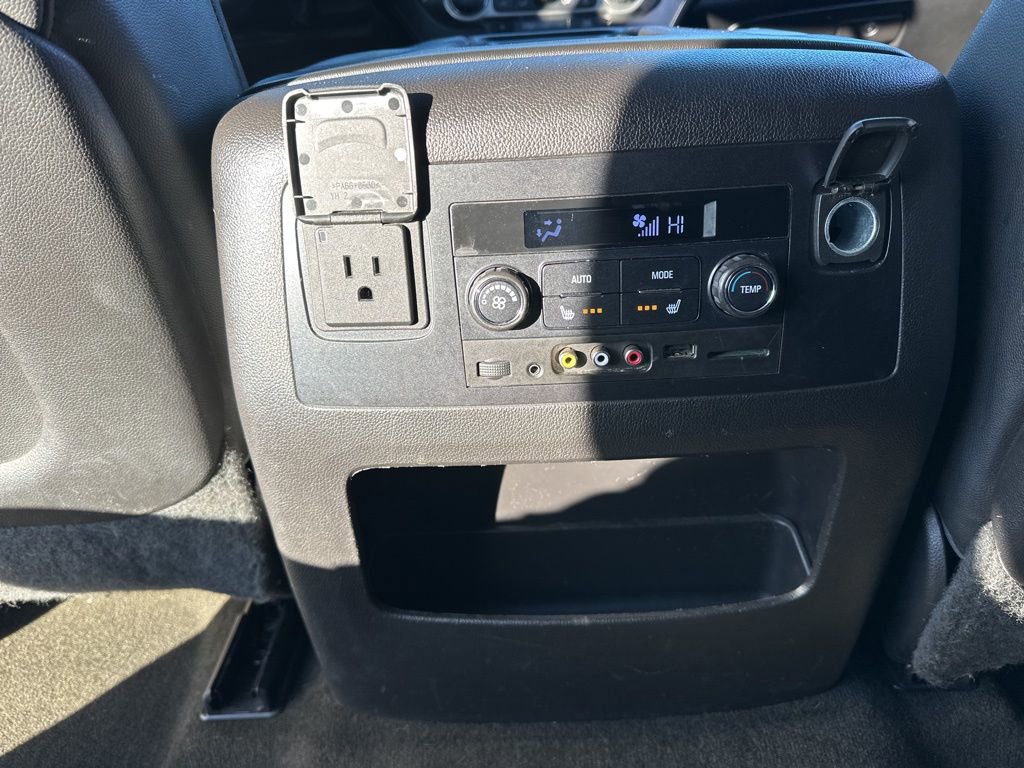 Used 2015 Chevrolet Tahoe LTZ image 24